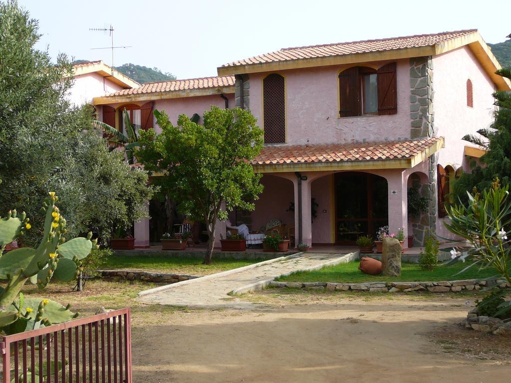 Hotel S'Obreschida Castiadas Εξωτερικό φωτογραφία