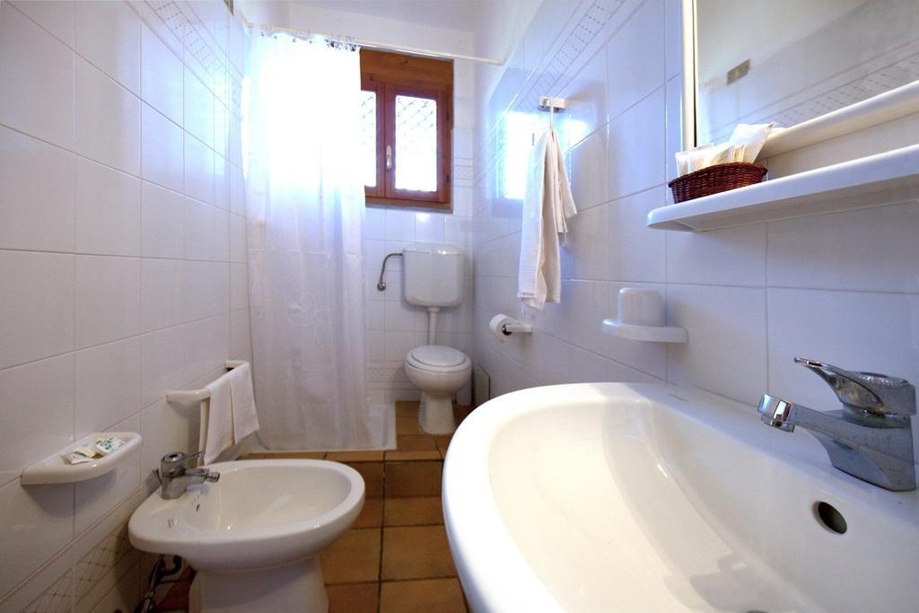 Hotel S'Obreschida Castiadas Δωμάτιο φωτογραφία